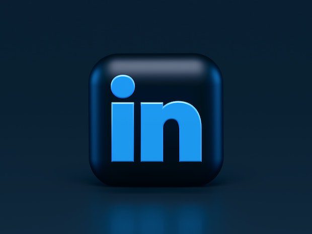 Making Money on LinkedIn Isn’t Obvious to Most (Let Me Show You)