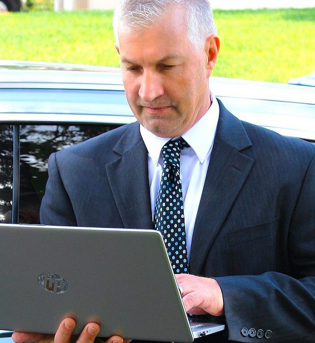 The Six Lies 9-5 Employers Use to Secretly Manipulate You